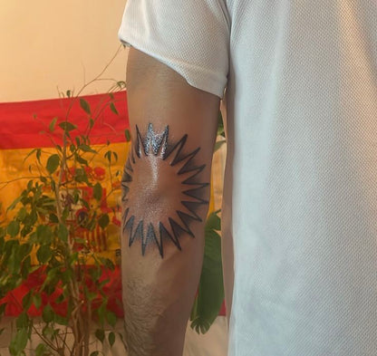 Kurdisch Sun Elbow